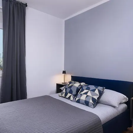 Doris Apartment