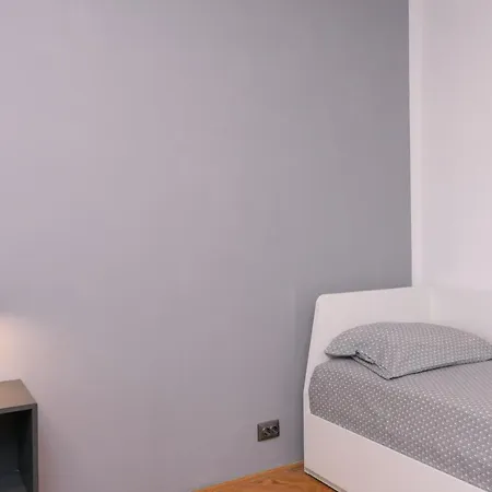 Apartment Doris *
